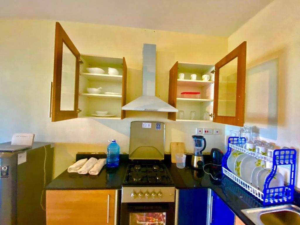 Beachfront Bliss Villa Diani Beach Ngoại thất bức ảnh