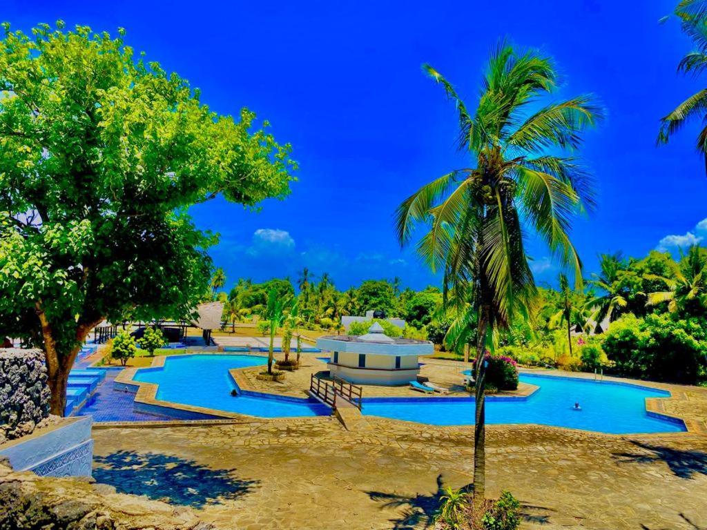 Beachfront Bliss Villa Diani Beach Ngoại thất bức ảnh